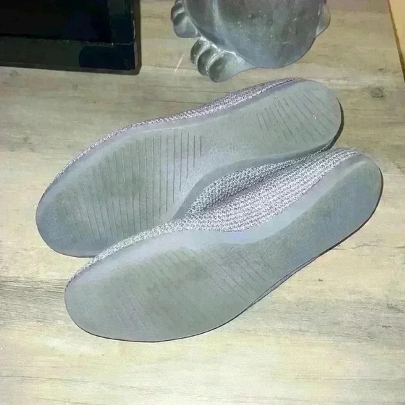 Allbirds Tree Breezers Slip on Flats - Picture 2 of 3